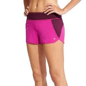 Athleta Track This Run Short Size small